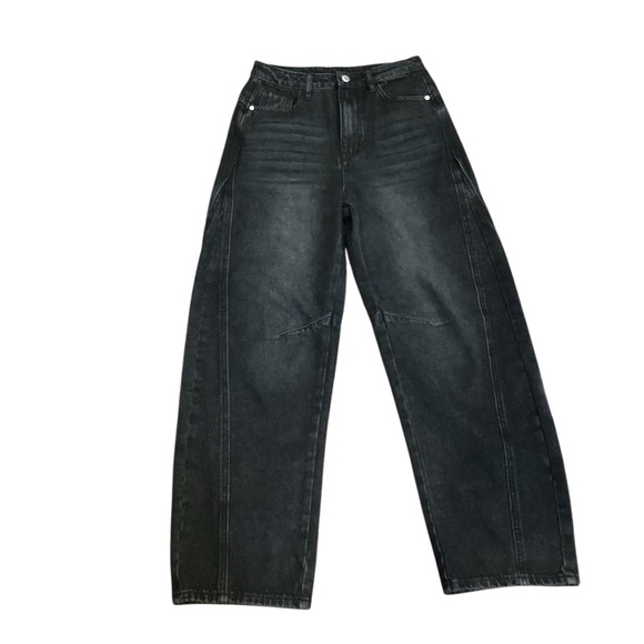 NWT COMMENSE Black Denim Curved Leg Jeans Size Small - Picture 2 of 11